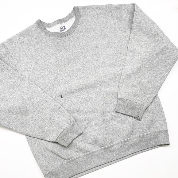 Fruit of the Loom Other - Fruit of the Loom light gray pullover